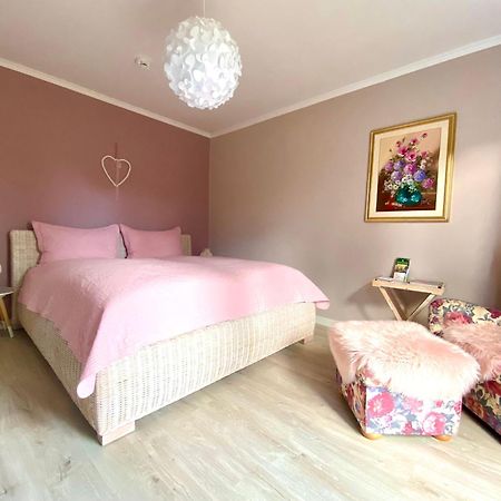 Apartment Am Golfplatz Obernkirchen ภายนอก รูปภาพ