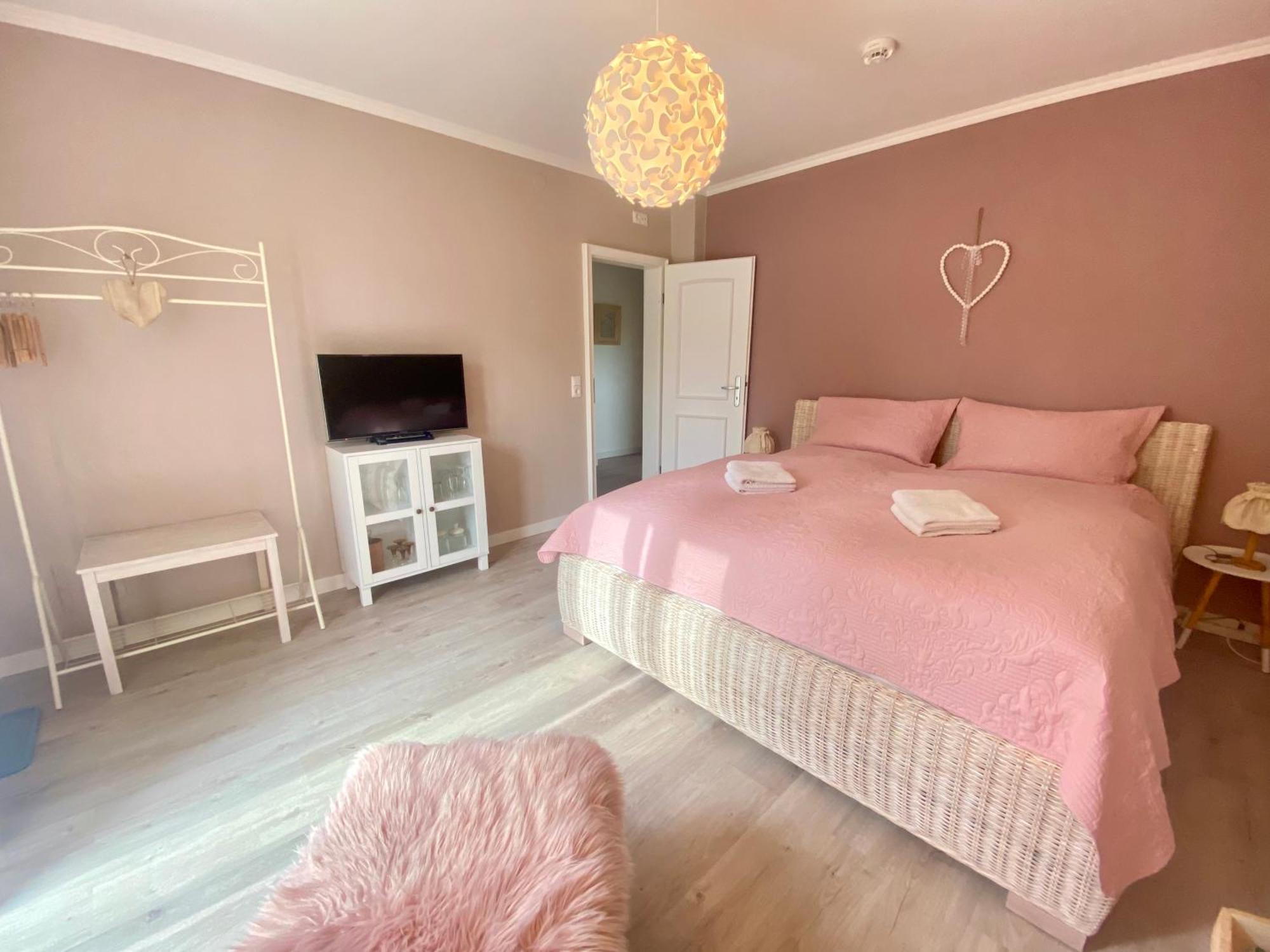 Apartment Am Golfplatz Obernkirchen ภายนอก รูปภาพ